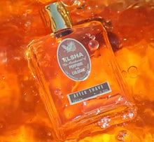 Load image into Gallery viewer, ELSHA Cologne 1776 – Original Long‑Lasting Leather & Spice Fragrance (4 oz / 8 oz)